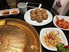 -猪啊牛呀羊啊铜盘烤肉(正大广场店)