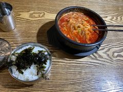 -吴草鸡爪오초닭발韩食堂(融恒盈嘉中心店)