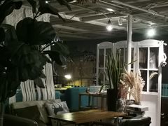 -84那年咖啡馆(李沧万达店)