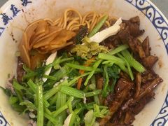 -梅溪·小伙子干挑面(安吉总店)