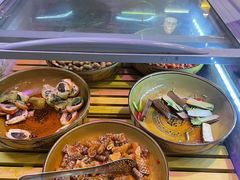 -尚品海鲜肥牛自助火锅(湖明店)