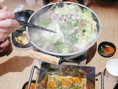 -川堂风·跷脚牛肉·乐山爆炒(宝山日月光店)