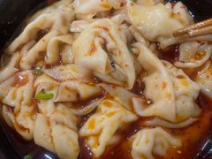 -继红顺河抄手名小吃