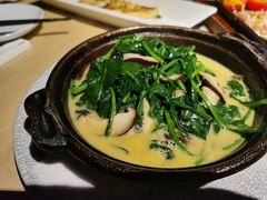 -穹六人间 people 6(岳阳路店)