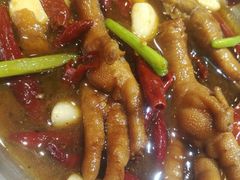 -鲁小三·大骨自助(金山总店)