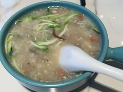 -滋粥楼·顺德菜(番禺广场总店)