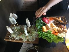 -湊湊火锅·茶憩(新中关购物中心店)