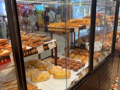 -CARINO BAKERY&CAFE(人广来福士店)