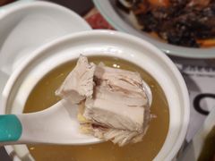 -老乡鸡(上海白玉兰广场店)