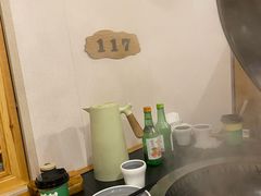 -锅老头海鲜铁锅炖
