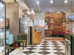 大堂-愉肴麻辣香锅(中山路店)