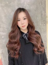 -AYO SALON