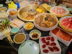 -超级鲜•胡毛肚火锅(扬帆店)