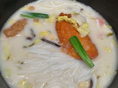 -大鼓米线(浦东长泰店)