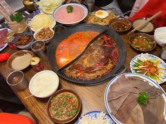 -萍姐火锅·公路夜市(武汉首店)