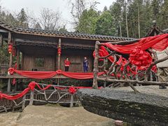 -梭布垭石林景区