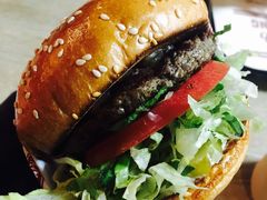 -The Habit Burger Grill 哈比特汉堡(复兴soho店)
