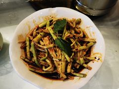 -谢大姐非遗啤酒鱼(君豪店-黑金店)