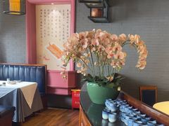 -八府香鸭·啫啫煲(华山路店)