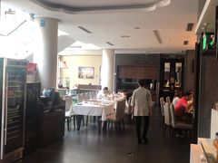 大堂-旺顺阁鱼头泡饼(小红门店)