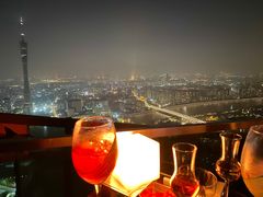 -广州柏悦酒店·悦吧·顶楼露天酒吧