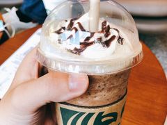 -星巴克(深圳欢乐颂店)