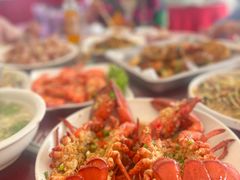 -鑫渔港海鲜本地菜·山海关浑锅(东戴河店)