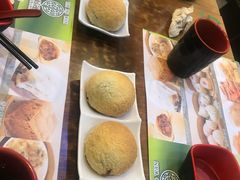 酥皮焗叉烧包-添好运点心专门店(深水埗店)