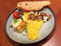 培根芝士欧姆蛋卷-bluefrog蓝蛙(悠唐购物中心店)