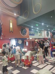 -MELAND CLUB亲子乐园·派对·餐厅(北京芳圆里ID MALL店)