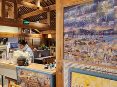 -猫的天空之城概念书店(丽江古城饮玉巷店)