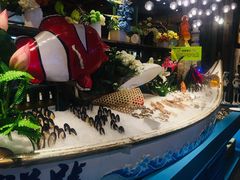 -领鲜活海鲜榴莲自助火锅(东门店)