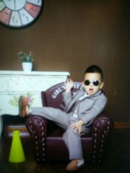 -苏菲亚婚纱影楼尊爵店(昆区店)