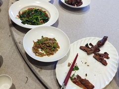 -品悦酒店(三林古镇店)