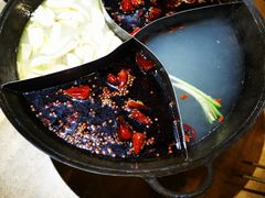 -白乐天毛肚火锅馆(解放碑店)