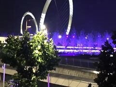 -南京眼步行桥