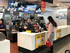 -麦当劳(东方时代广场分店)