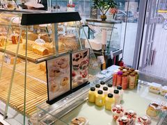 面包甜点陈列柜-皇后西斯汀(千姿汇店)