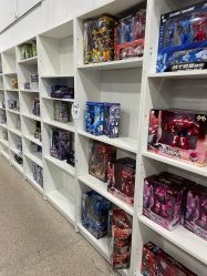 -逝水玩具折扣店