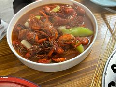 -茸梅路右拐龙虾-农家菜(松江店)