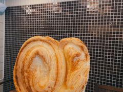 大蝴蝶-国际饭店·帆声西饼屋(黄河路店)