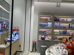 -博士眼镜(罗湖喜荟城店)