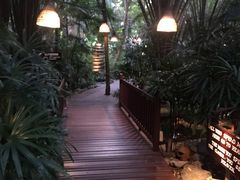 -卷心菜和避孕套餐厅(Pattaya)