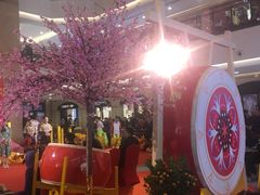 -梅龙镇广场