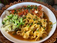 招牌鱼头面-屯屯面(海尔路店)