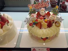 -花花卷卷·鲜食蛋糕(泉屋店)