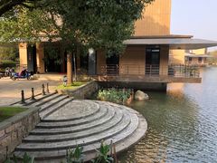 -上海怡沁园度假酒店