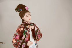 点击看大图 -盘子女人坊古装写真摄影(深圳店)