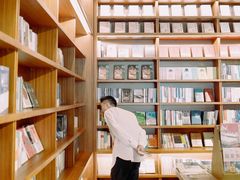 -上海三联书店READWAY(华中首店)