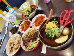 -服务大楼冷面(延大店)